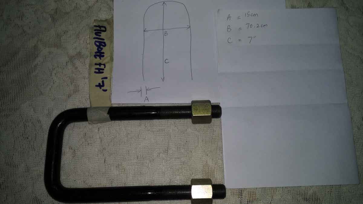 China 45 C U Bolts with Nuts 15X70.2X7