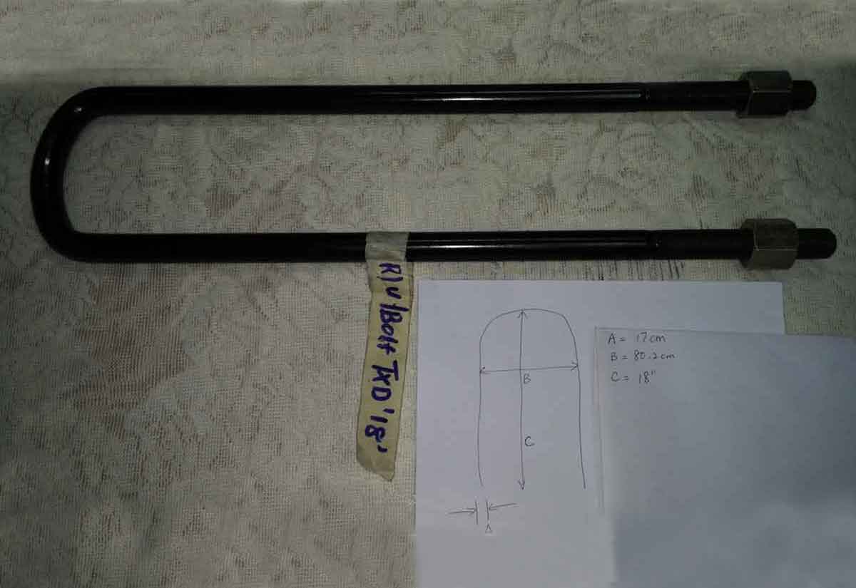 China 45 C U Bolts with Nuts 17X80.2X18