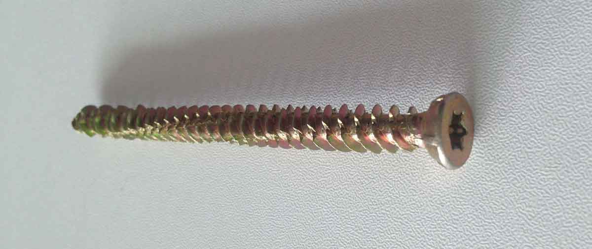 China Yellow Zinc Plated Galvanized Concrete Screw 7.5X152