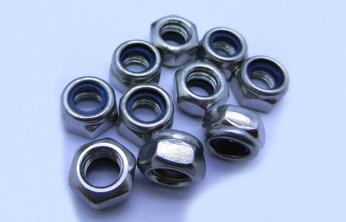 1/4-20 NC-2B 18-8 Stainless Steel Locknut Nylon Insert