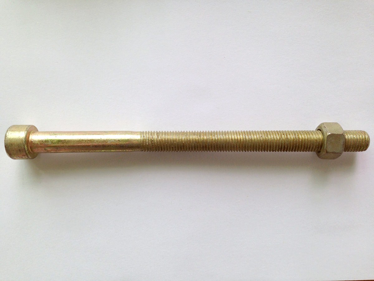 Zinc Plated Galvanized Carbon Steel Leaf Spring Center Bolts with Nuts M12X193