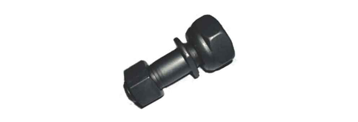 Isuzu TLD58 Rear Left Hub Bolt