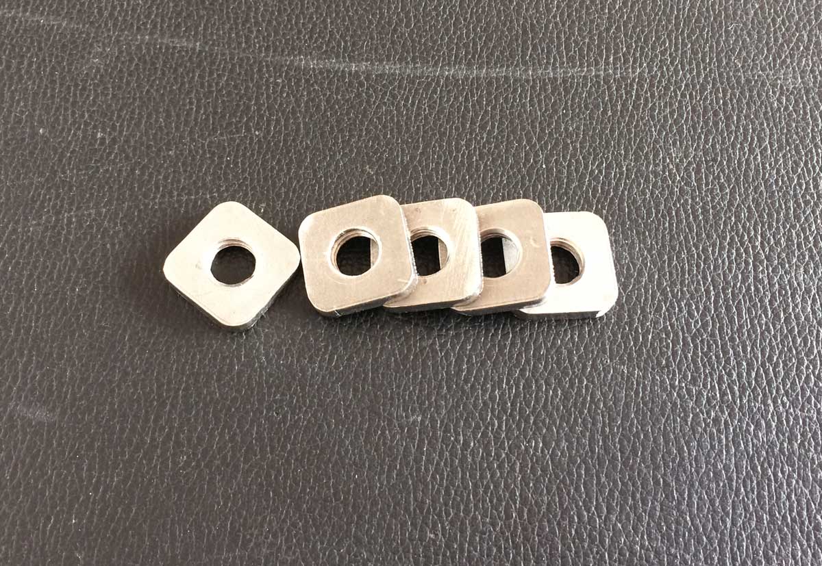 Square Nuts, SS304, 20x20x4mm M8