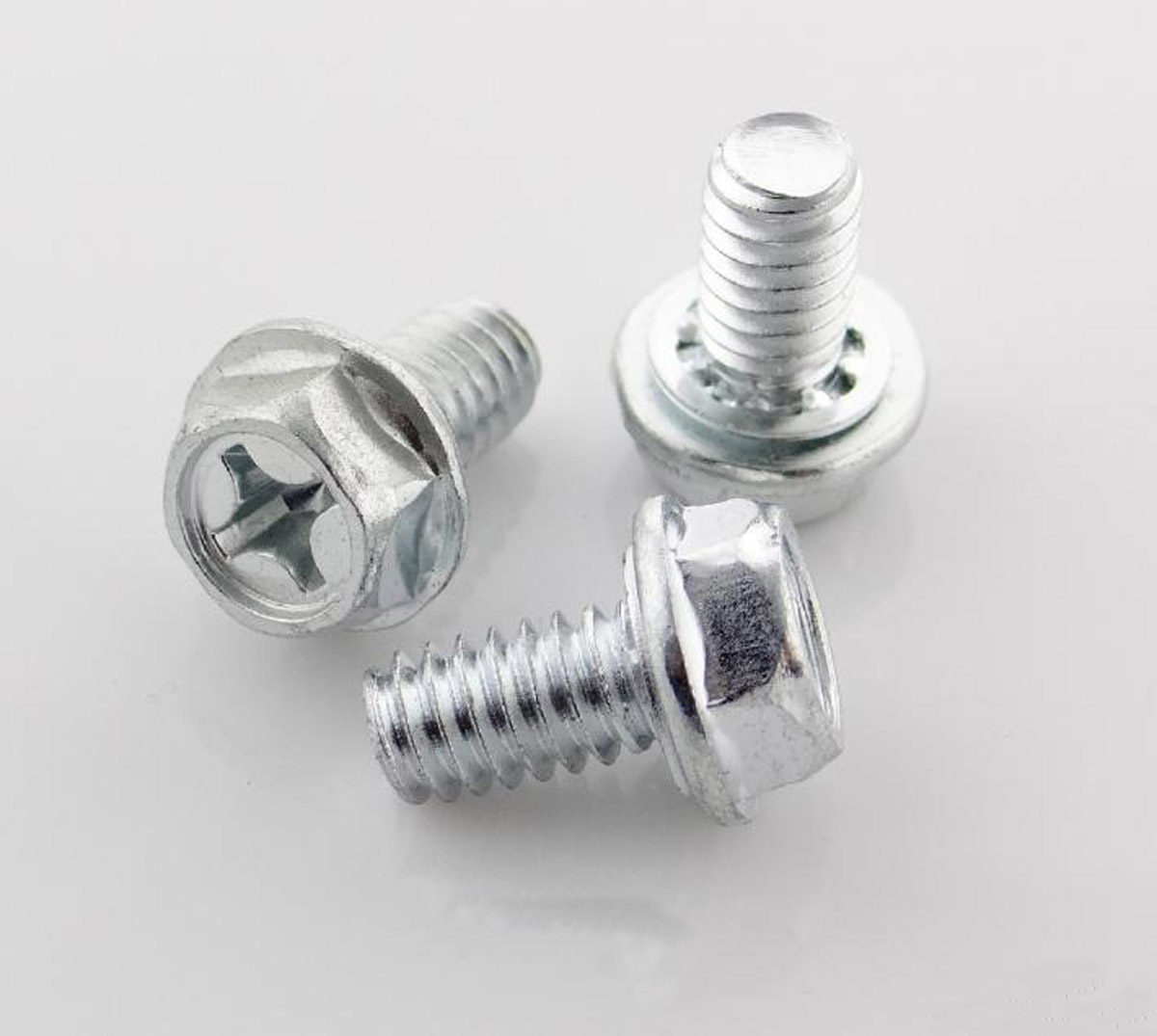 Cross Pan (JP)/Flat (JF)/Truss (JT) Head Machine Screws