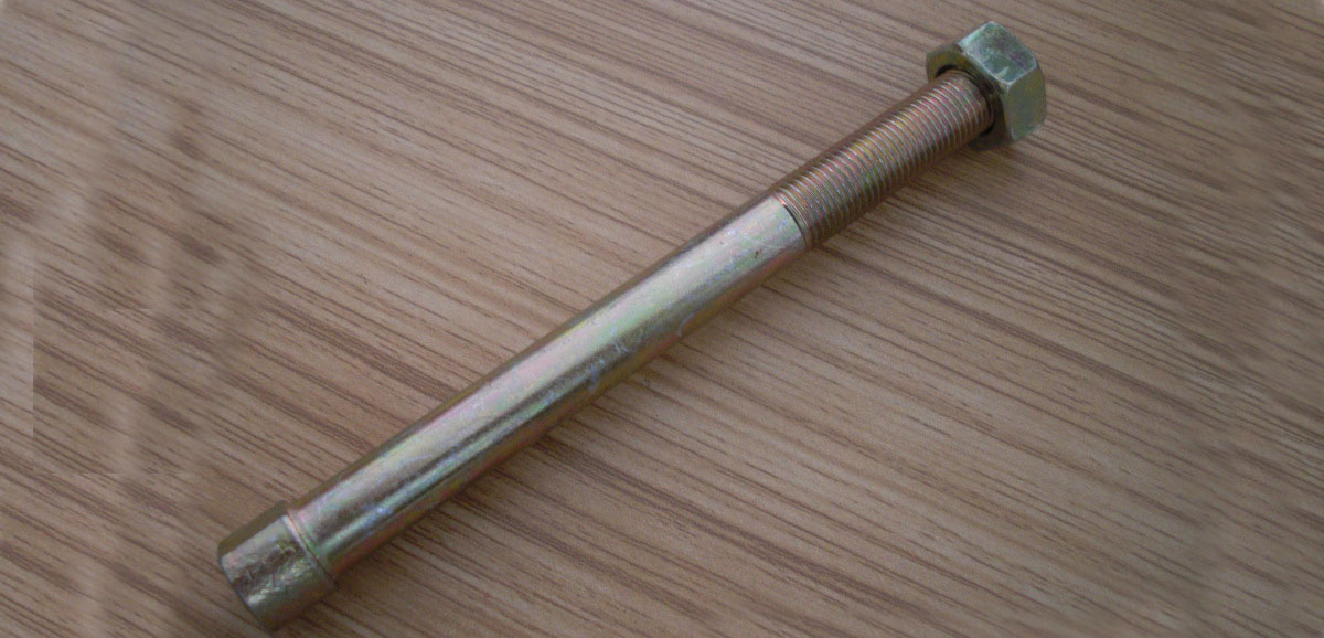 truck parts zinc plated center bolt