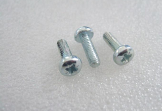 China Zinc Plated Galvanized Pan Head Screw for Metal, 2.2 x 5