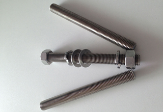 ASTM A193 Grade B8 Stud Bolt With Nuts and Washers, M13X92mm