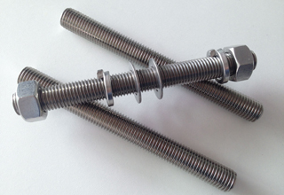 China ASTM A193 Grade B8 Stud Bolt With Nuts and Washers, M13X120mm