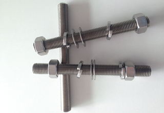China Stud Bolt With Nuts and Washers, M19X156mm