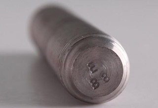 STUD BOLT ASTM A 193-B8